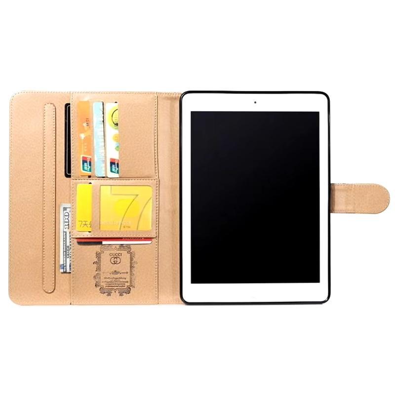 Custodia per iPad con design classico rosa