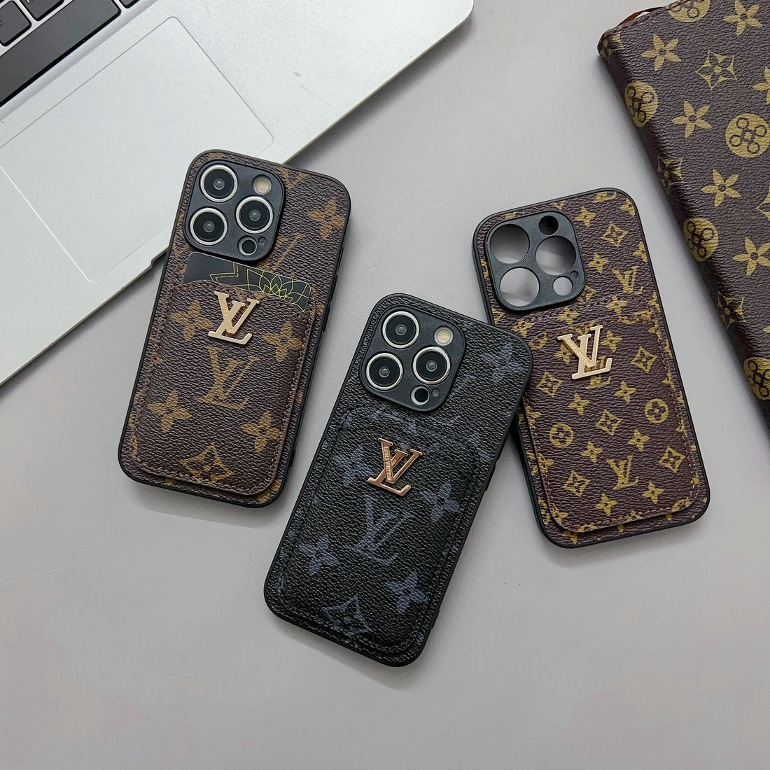 Custodia per telefono alla moda con porta carte per iPhone