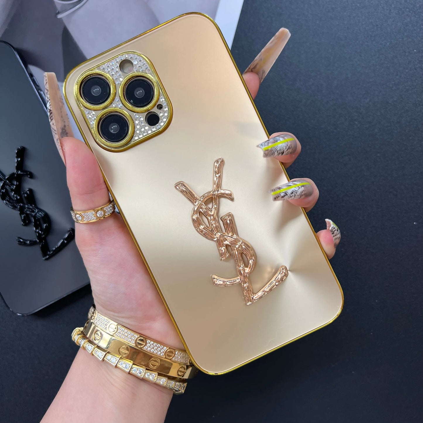 Custodia per telefono con design scintillante per iPhone