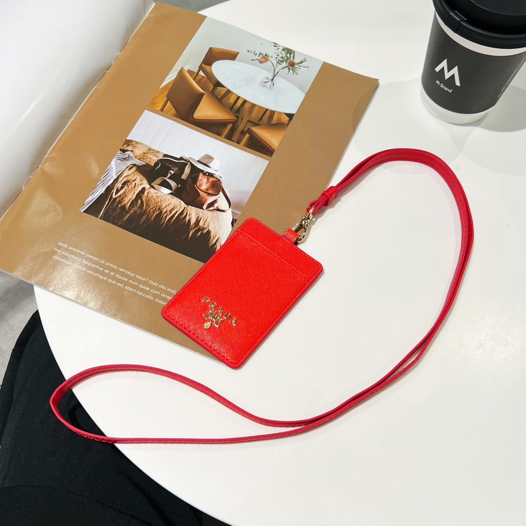 Porta carte di credito in pelle alla moda