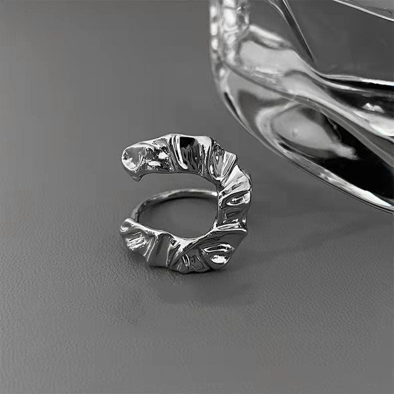 Anello aperto irregolare arricciato