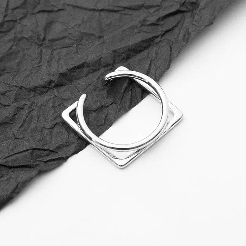 Anello aperto solido irregolare