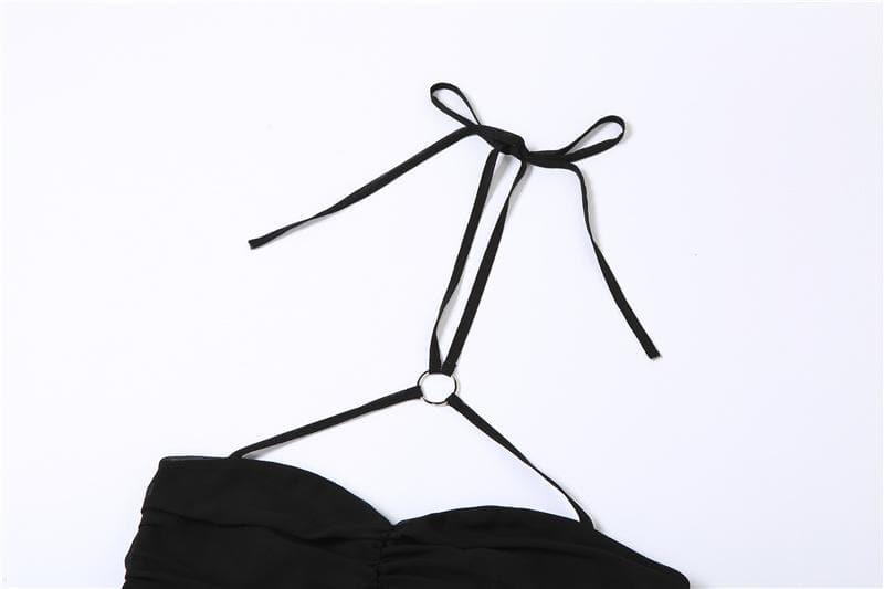Top corto in chiffon con volant, arricciatura, schiena scoperta e bottoni