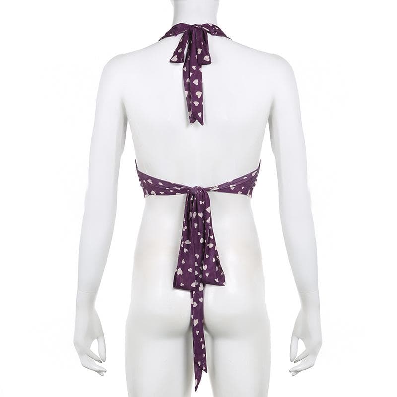 Top corto con stampa a cuore arricciata, scollo a V a contrasto e allacciatura all'americana
