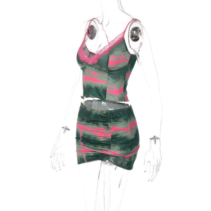 Completo minigonna con scollo a V e orlo in pizzo tie-dye e arricciato