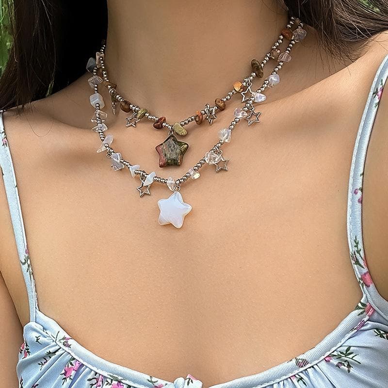 Collana girocollo con perline di pietra a stella