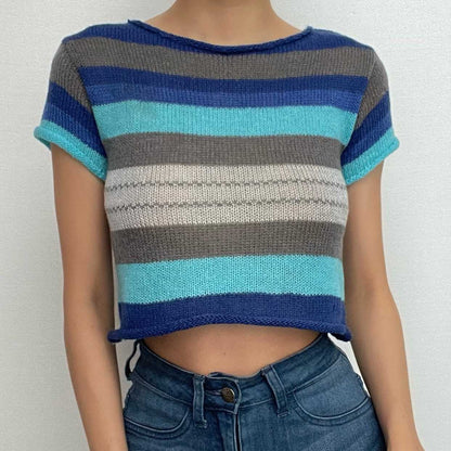 Knitted short sleeve striped contrast crop top