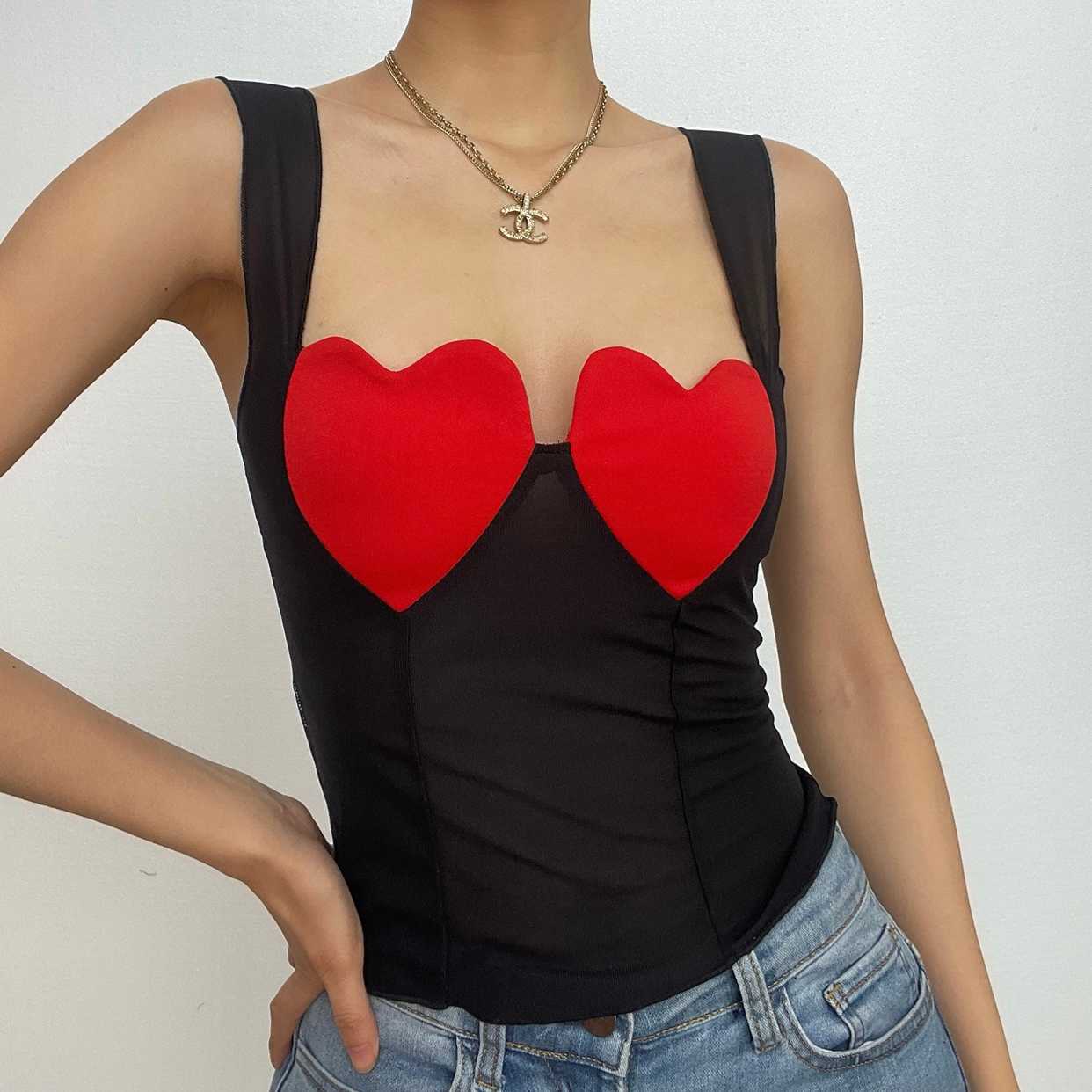 Heart patchwork contrast backless sleeveless top