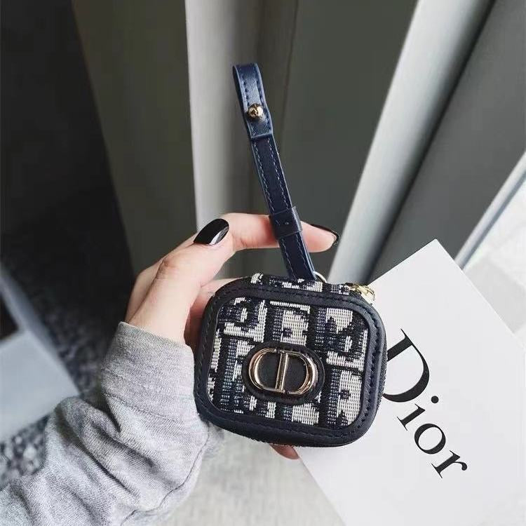 Black Fashion AirPods Case - ERPOQ