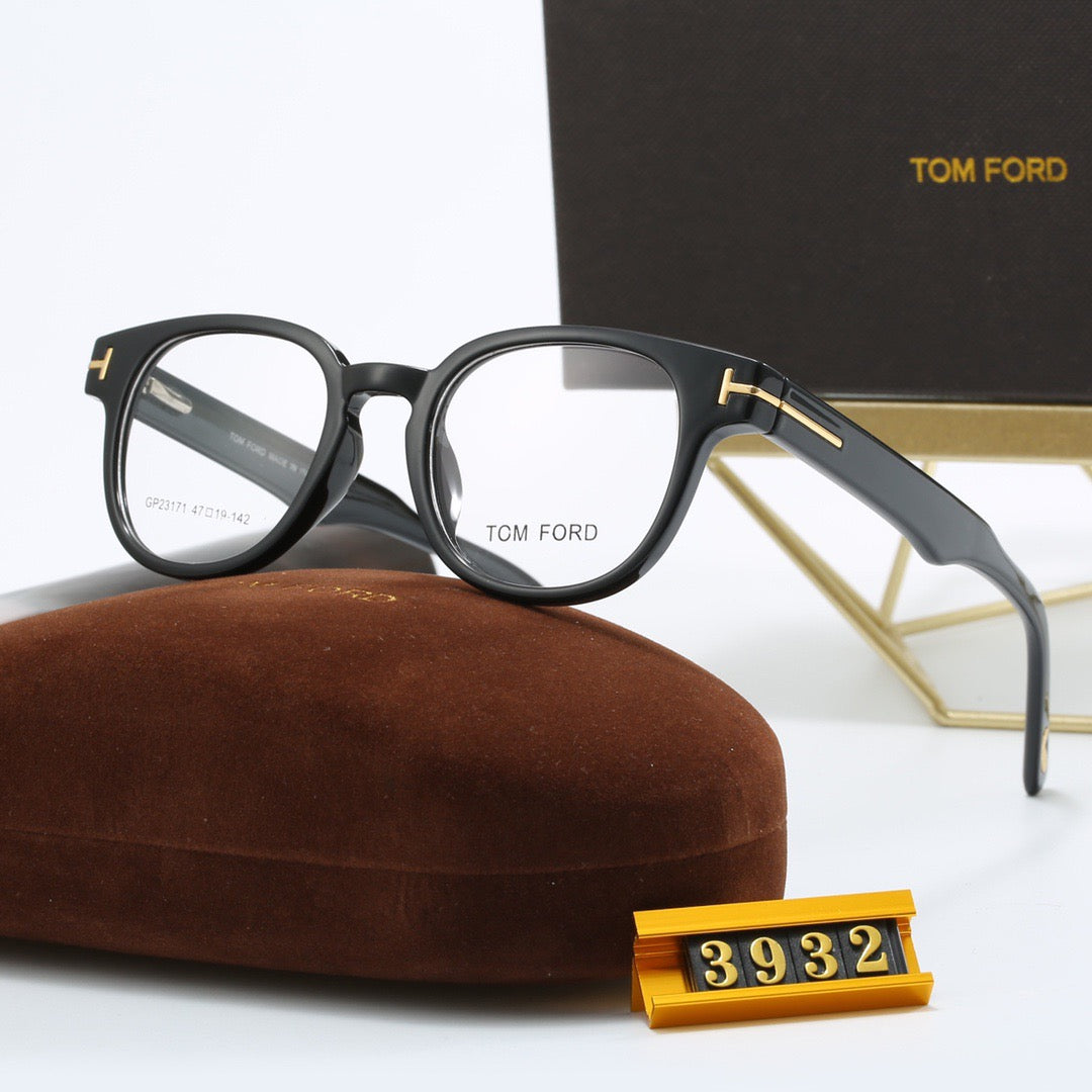 Fashion Transparent Frame Glasses