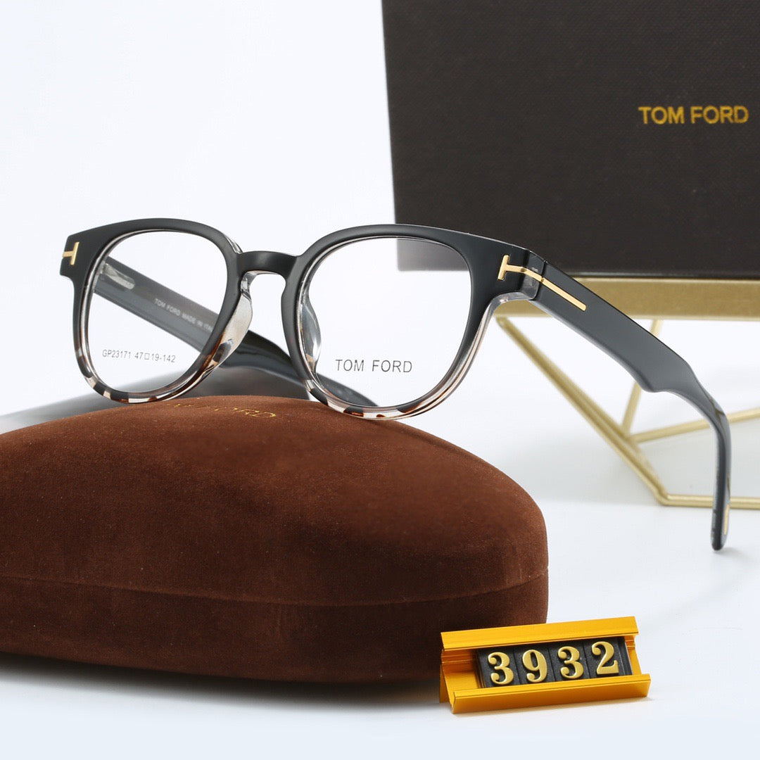 Fashion Transparent Frame Glasses