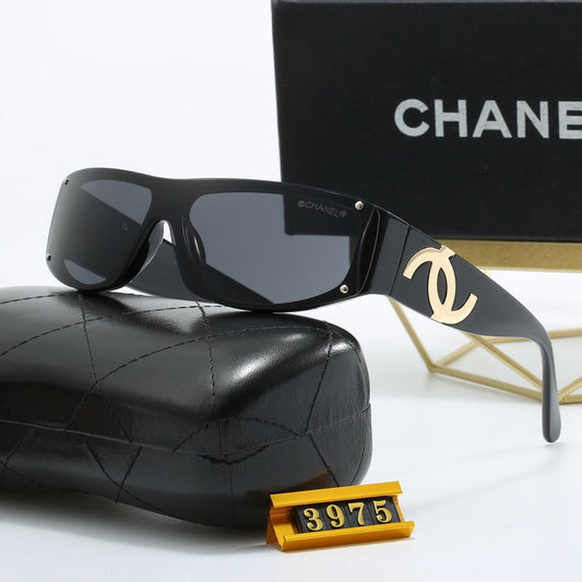Small Frame Fashion Sunglasses