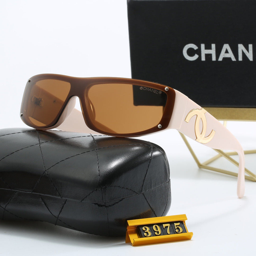 Small Frame Fashion Sunglasses