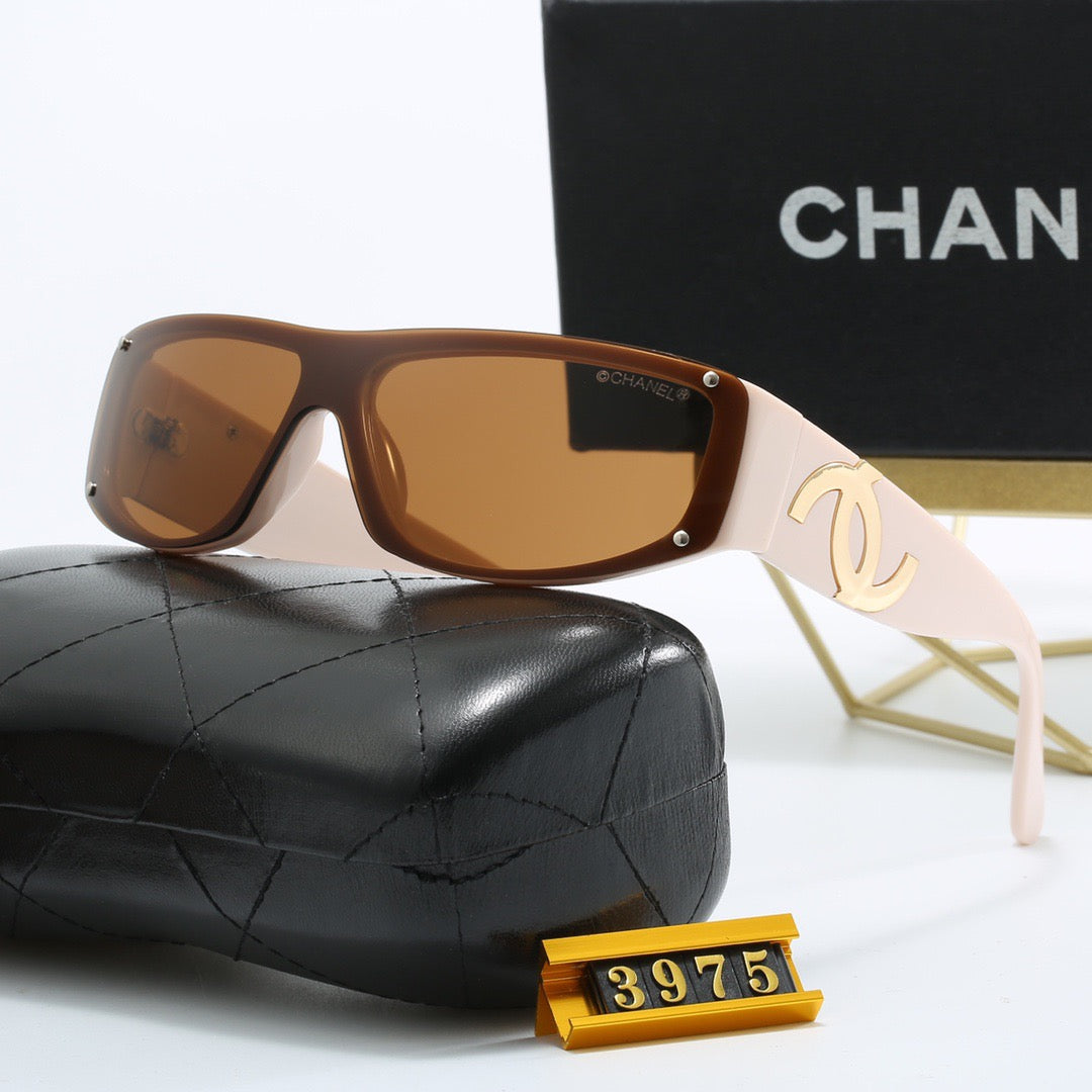 Small Frame Fashion Sunglasses