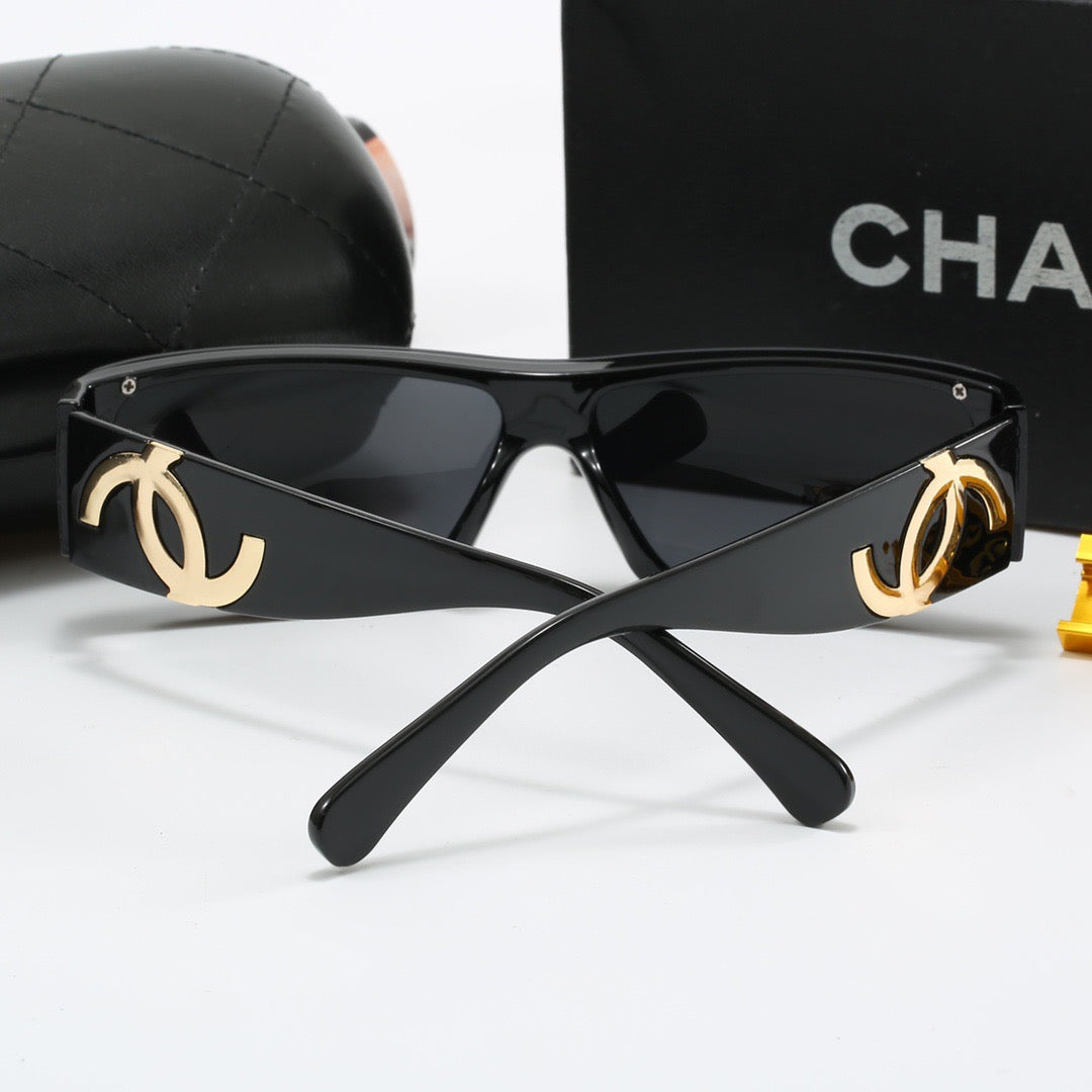 Small Frame Fashion Sunglasses