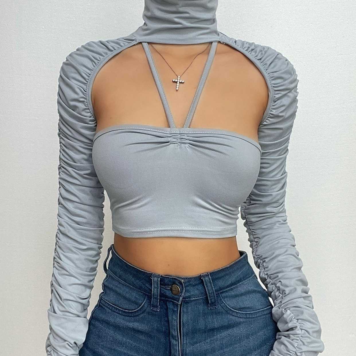 Turtle neck solid ruched long sleeve halter 2 piece crop top