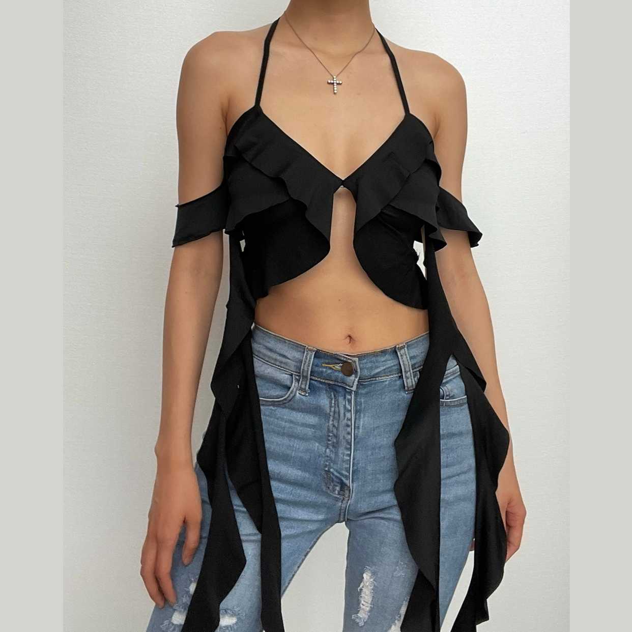 Ruffle halter solid v neck ribbon backless crop top