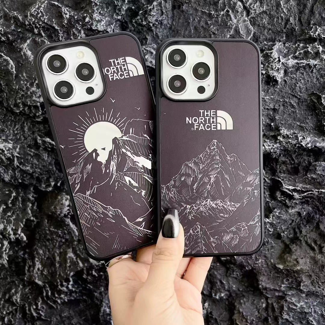 Custodia MagSafe Black Mirror per iPhone
