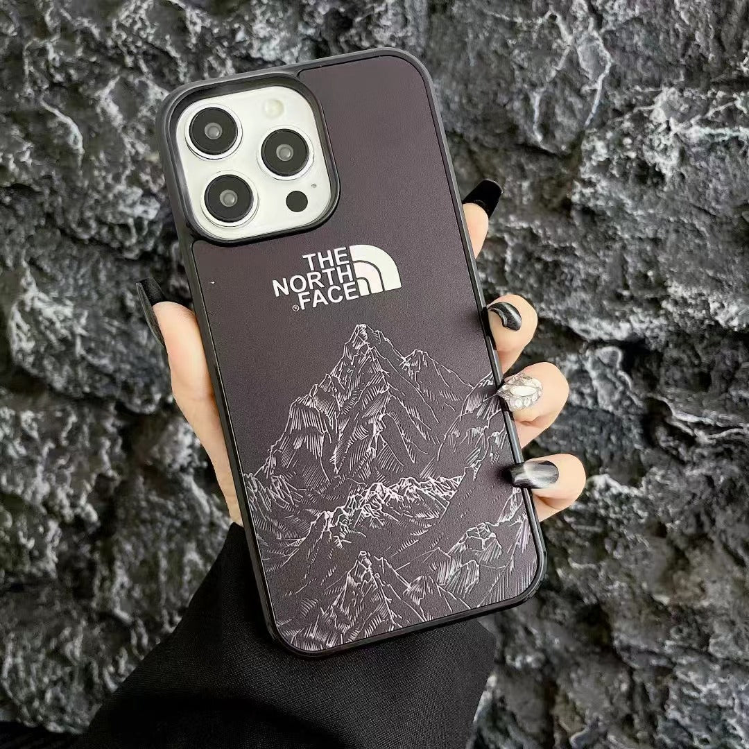 Custodia MagSafe Black Mirror per iPhone
