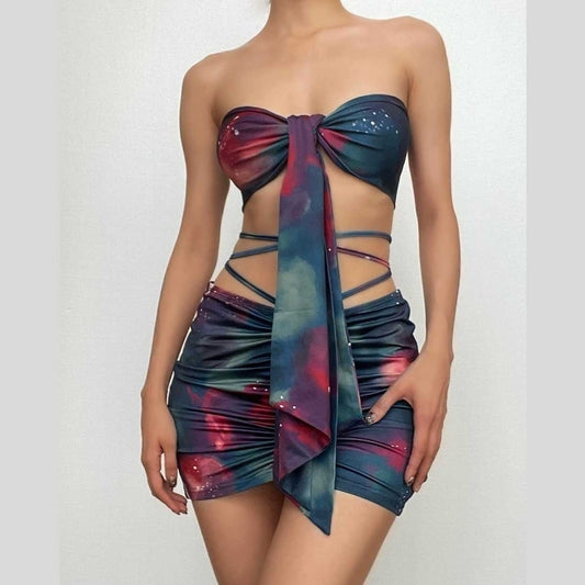 Minigonna a contrasto con coulisse, arricciata e tie-dye senza schienale 