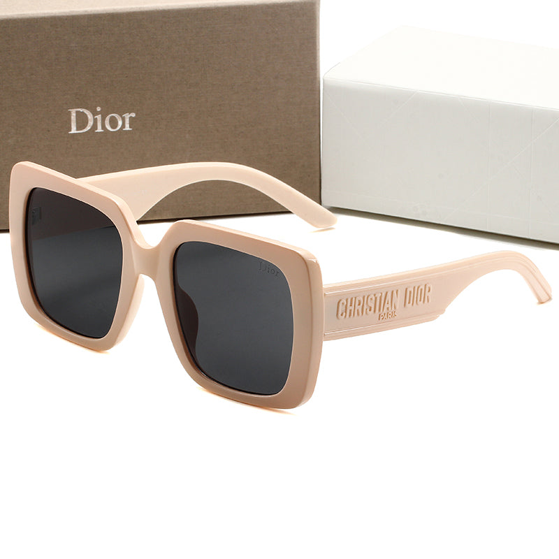 Occhiali da sole personalizzati con filigrana alla moda