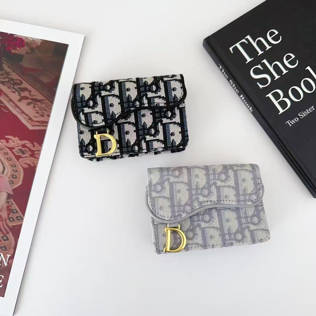 Embroidery Levels Strap Wallet Bag