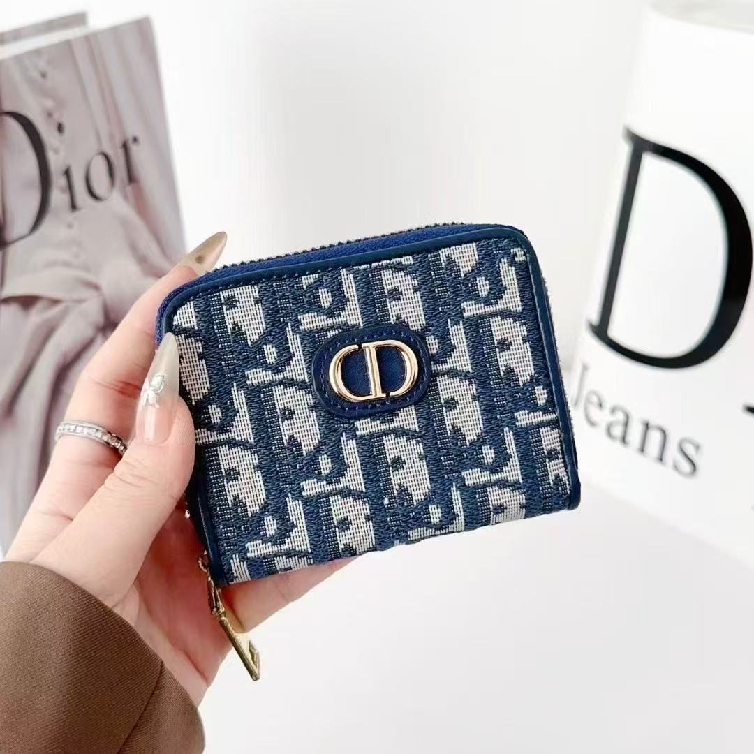 Trendy Embroidery Levels Wallet