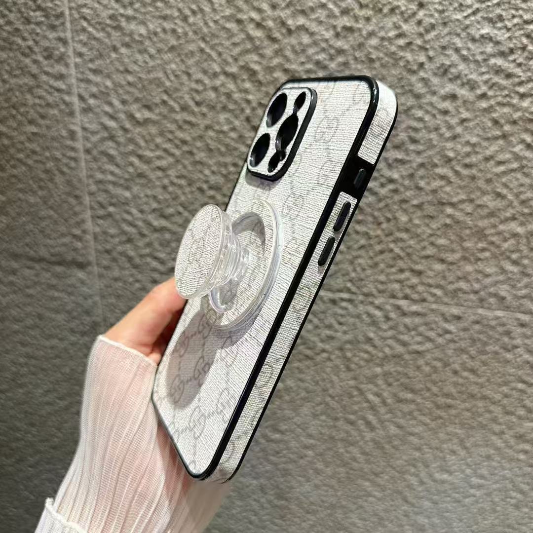 Custodia MagSafe per iPhone con protezione completa