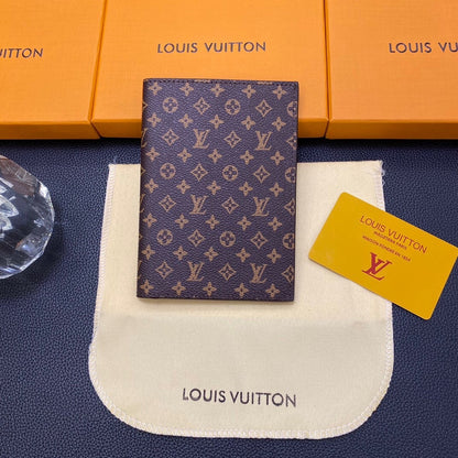 Portafogli alla moda con clip per passaporto