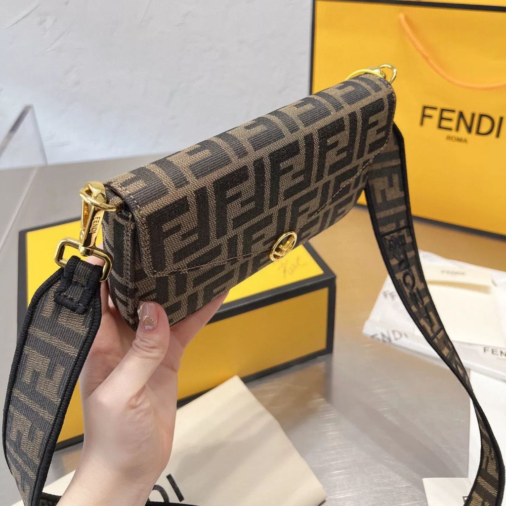 Trendy Versatile Monogram 3-in-1 Bag