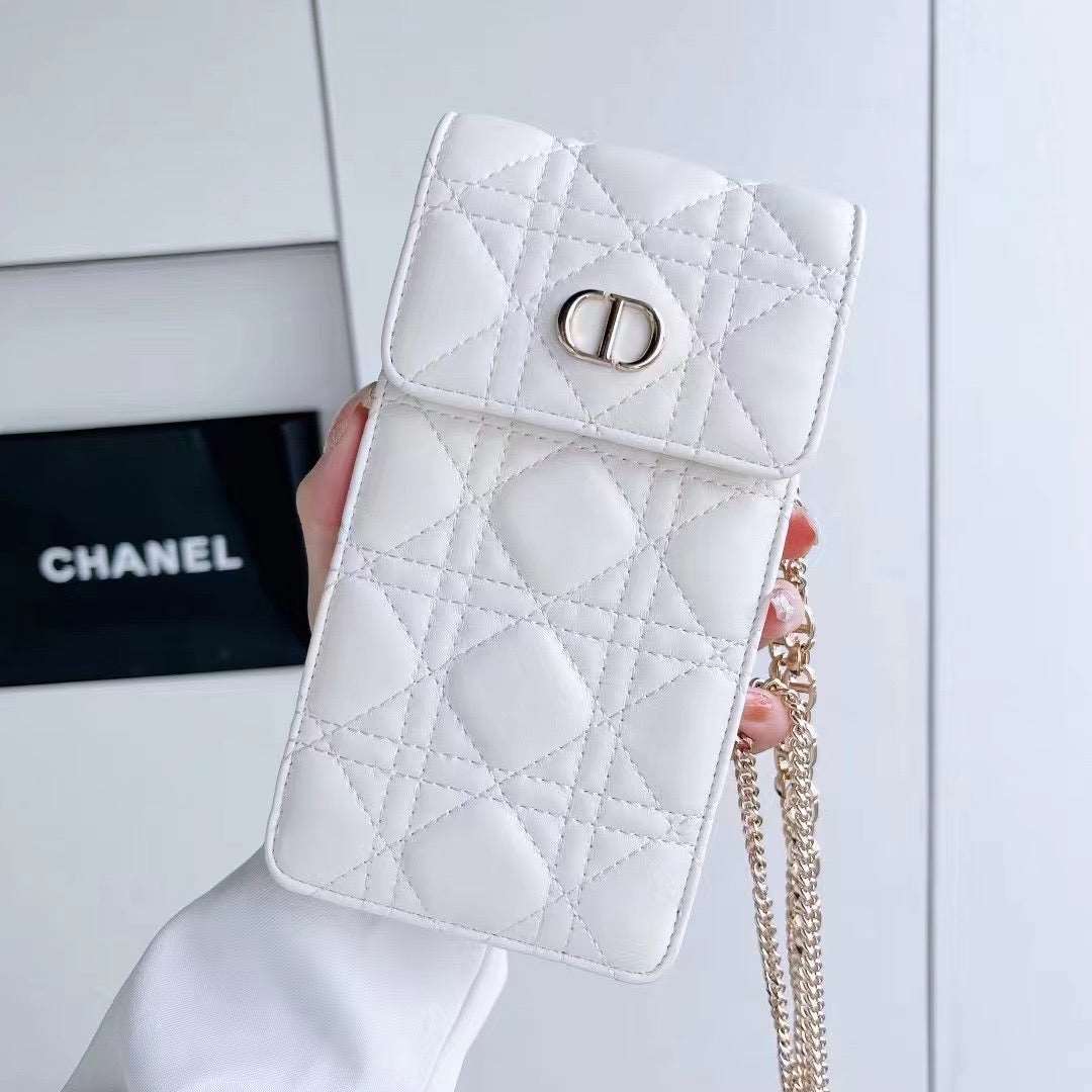 Beautiful Chain Phone Bag