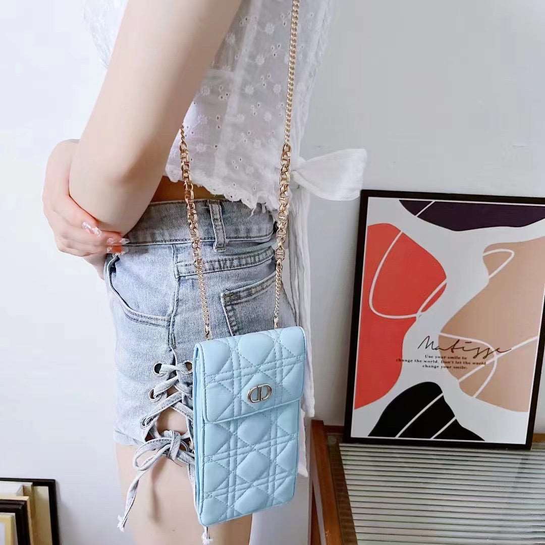 Beautiful Chain Phone Bag