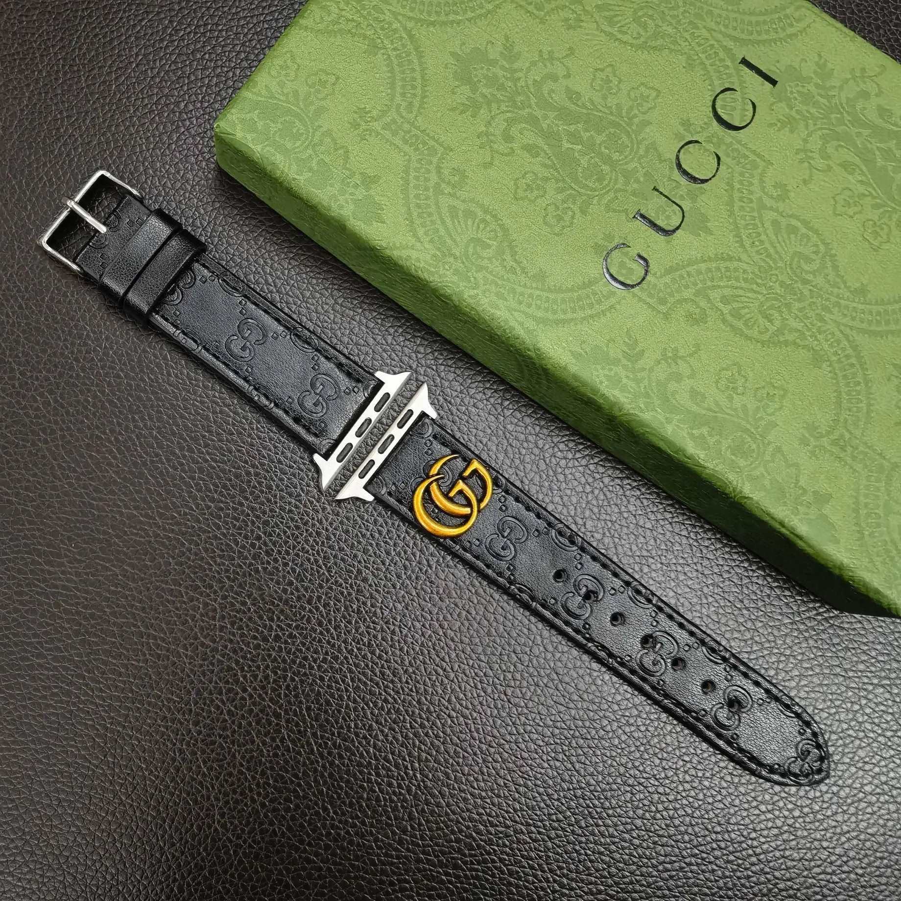 Apple WatchBand | Classic Leather Band