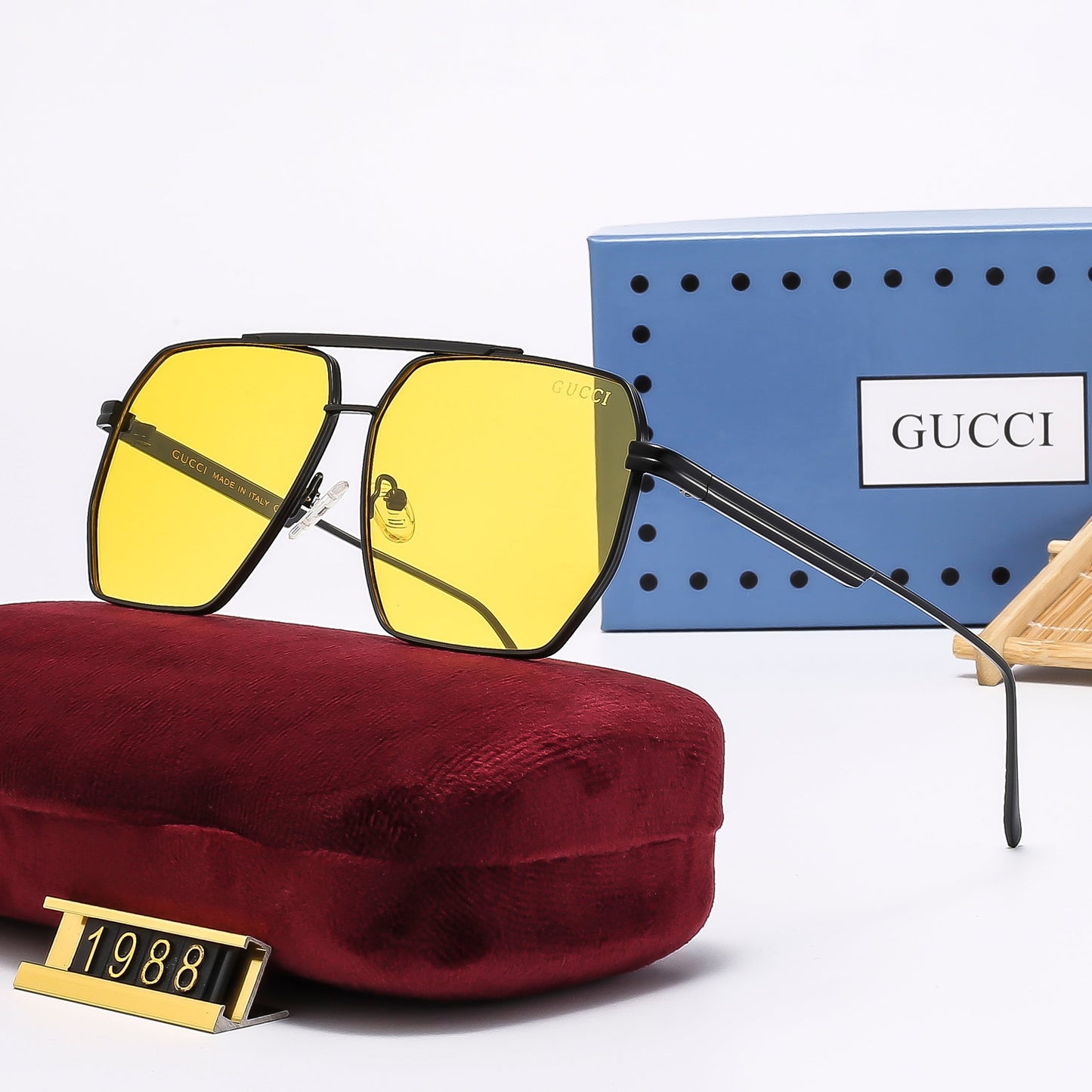 Nuovi occhiali da sole Aviator