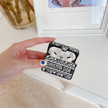 Cute Black Design AirPods Case - ERPOQ