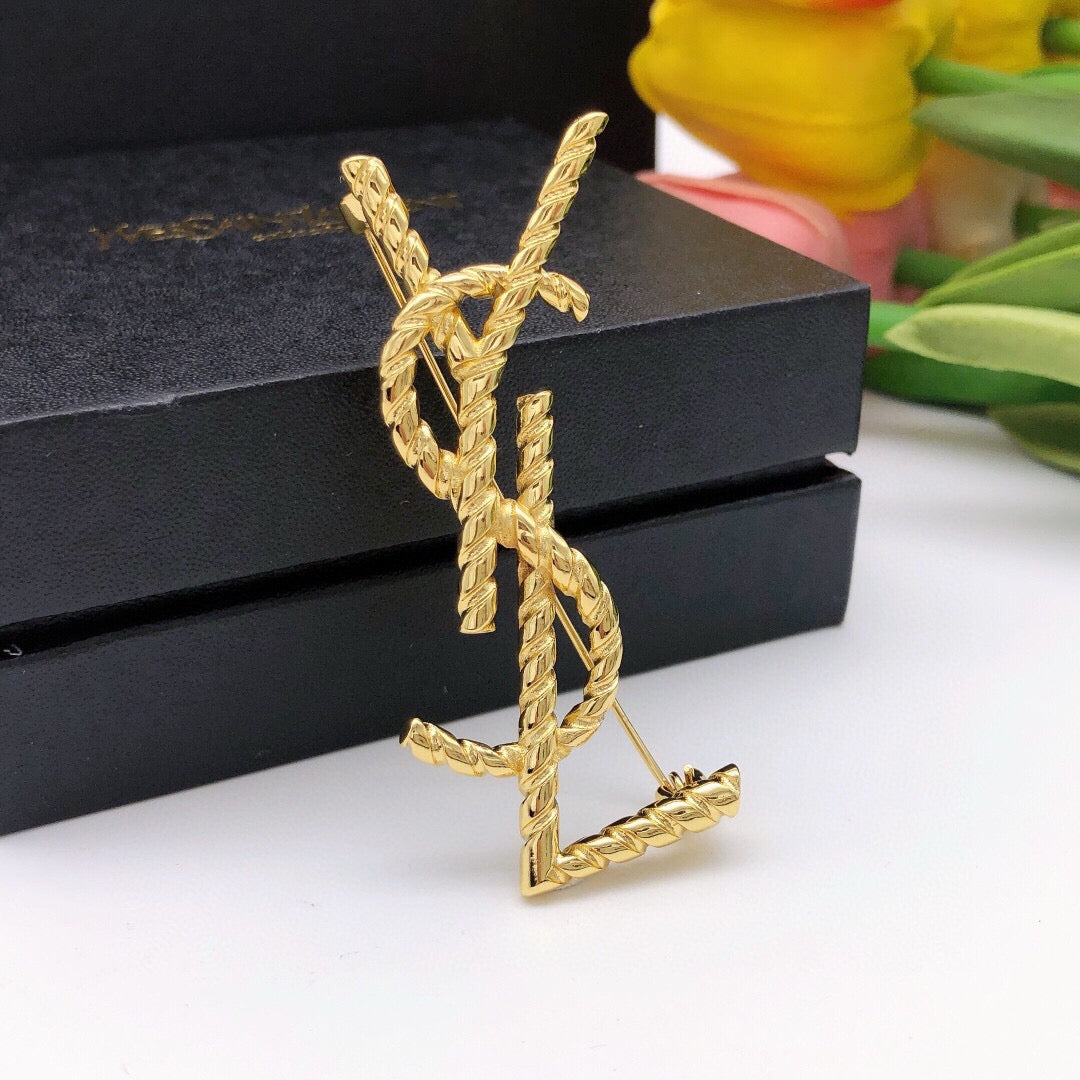 Glamour Gold Glitter Brooch