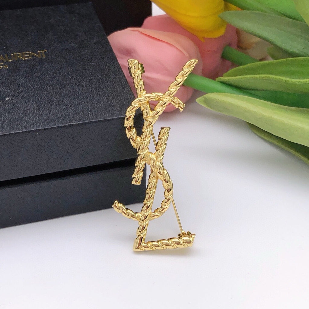Glamour Gold Glitter Brooch