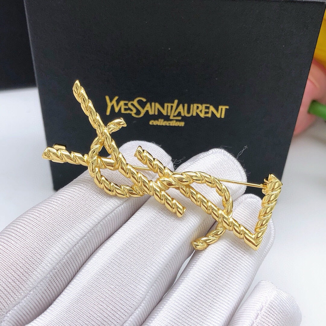 Glamour Gold Glitter Brooch
