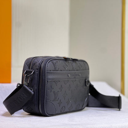 Printed Square Messenger Bag