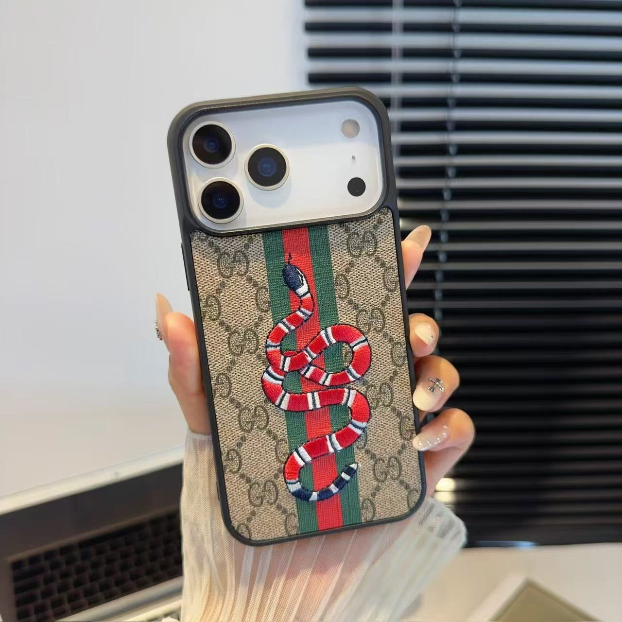 Embroidery Pattern Phone Case For iPhone