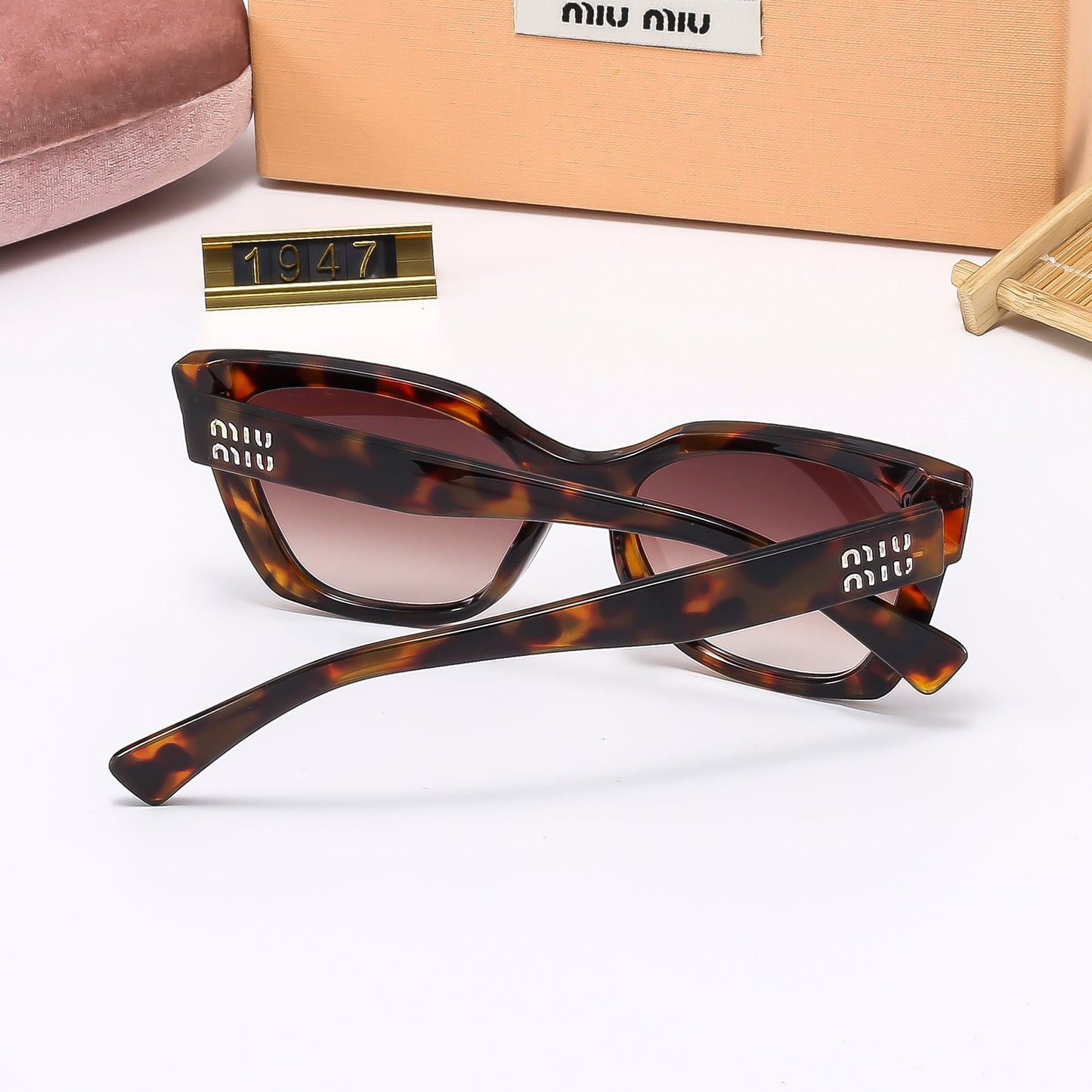 Occhiali da sole alla moda Cat Eye