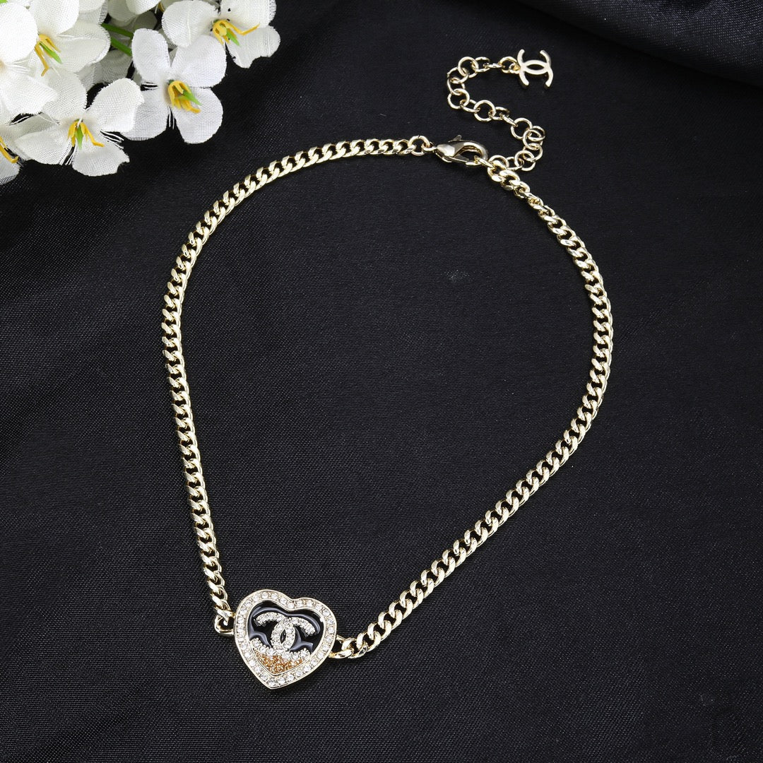 New Heart Gold Chain Necklace