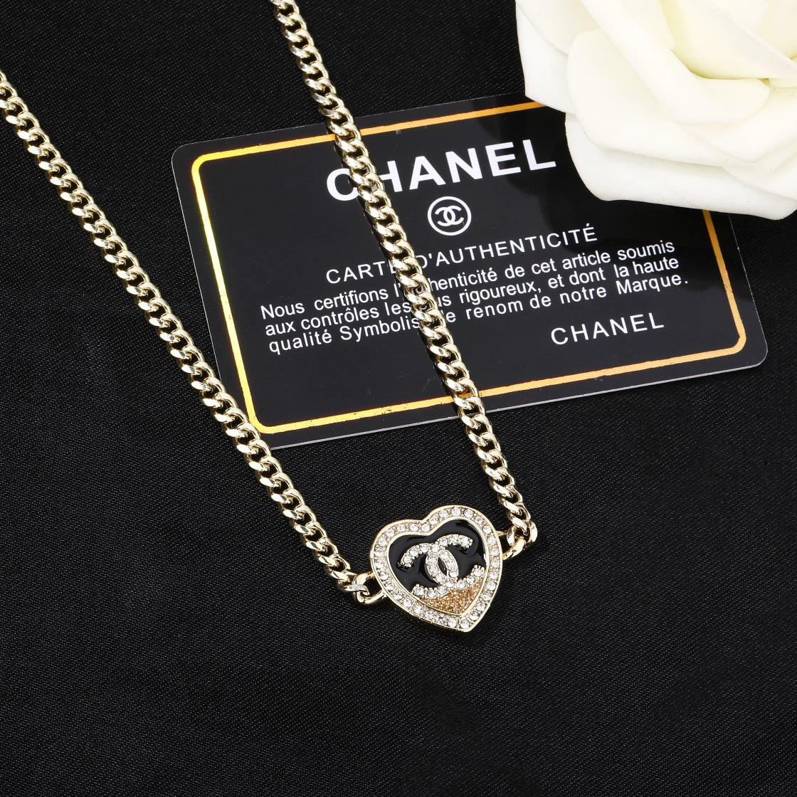 New Heart Gold Chain Necklace