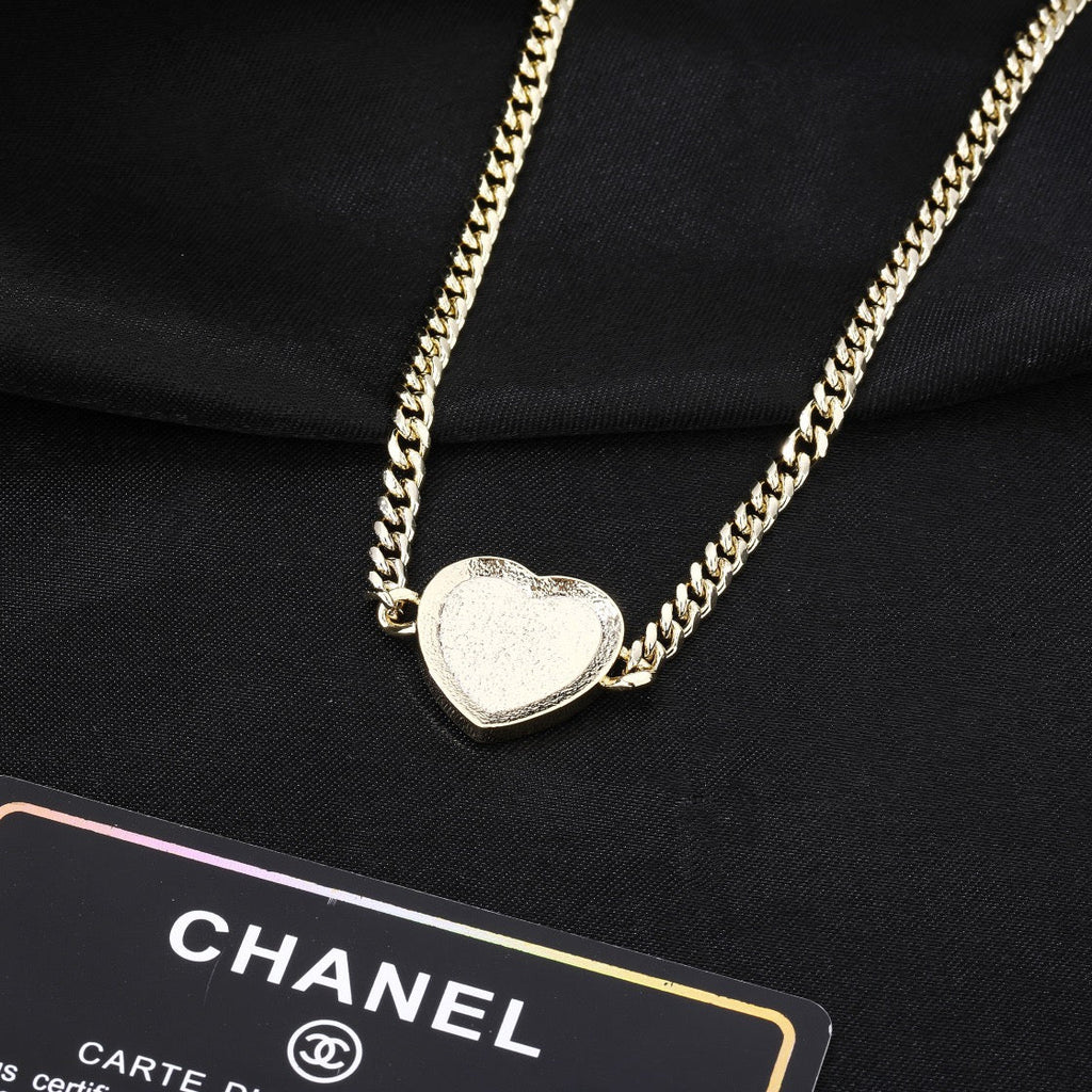 New Heart Gold Chain Necklace