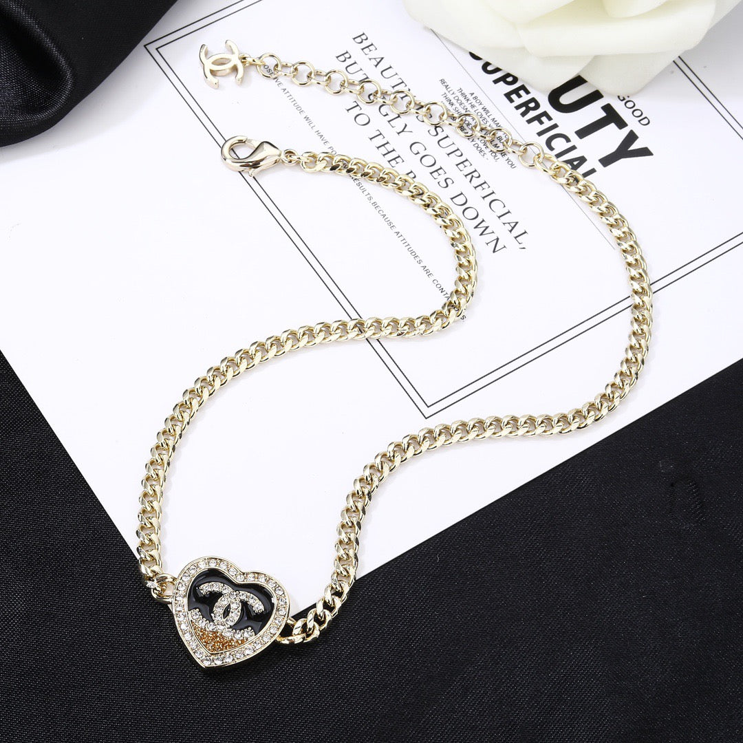 New Heart Gold Chain Necklace