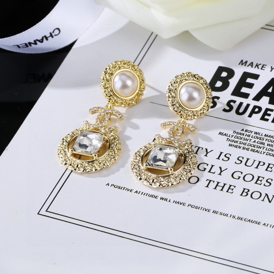 New Fashion Pearl Earrings