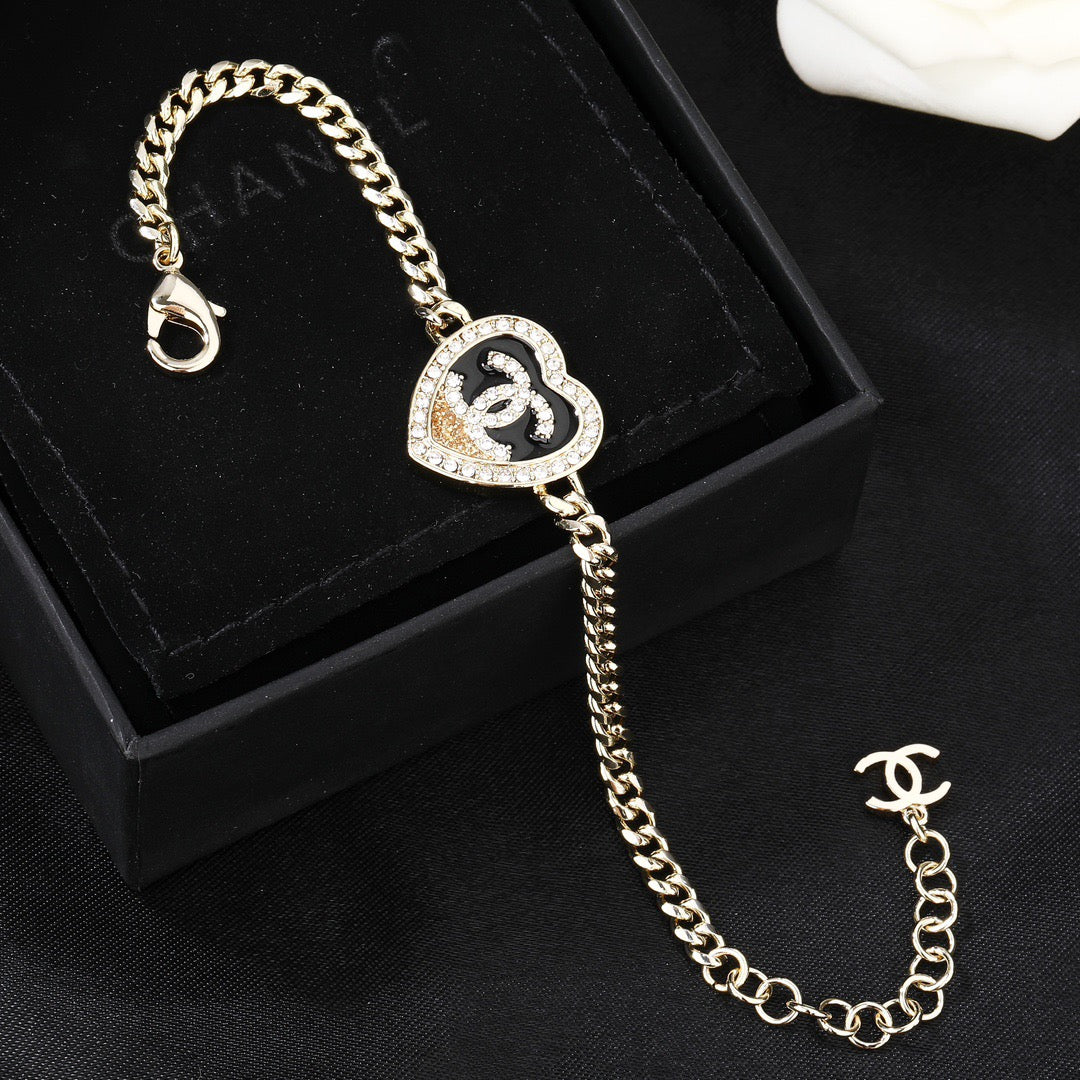 Fashion Heart Bracelet