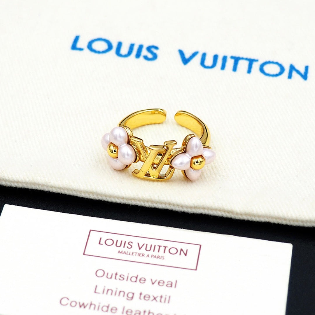 Golden Pearl Ring