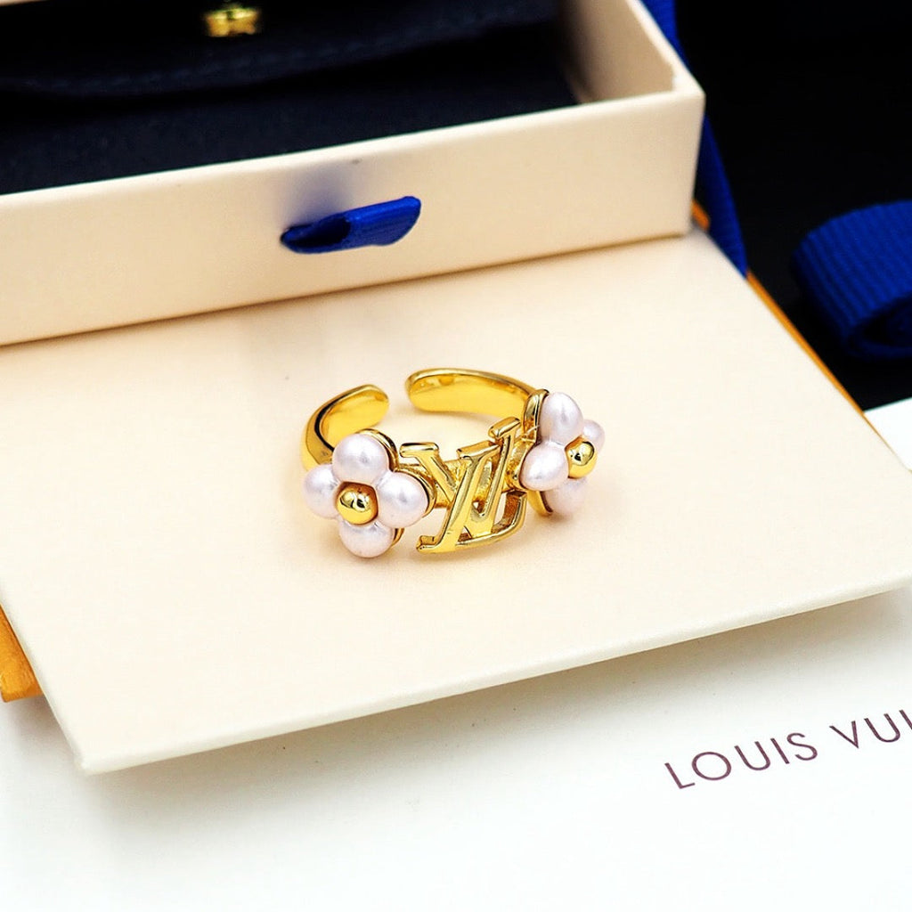 Golden Pearl Ring