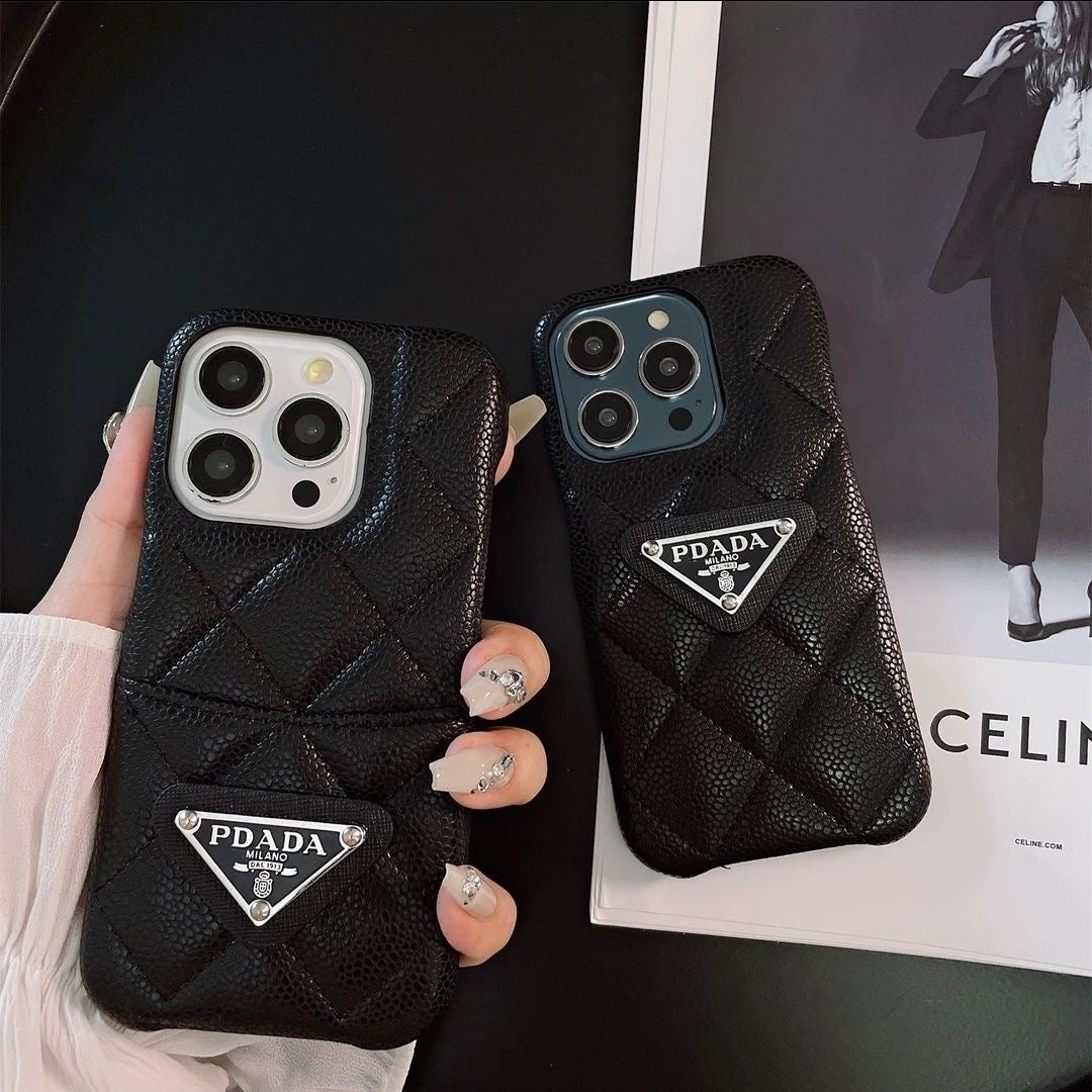 Custodia nera alla moda per iPhone